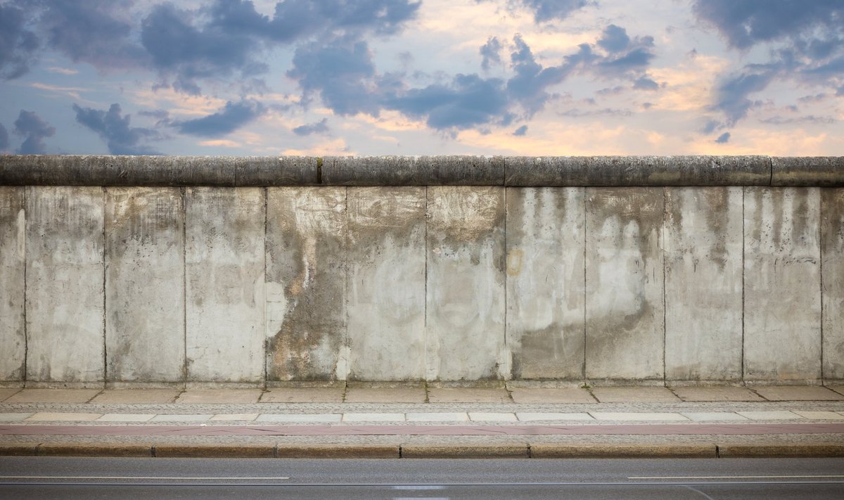 20. sajandi kurikuulsaim müür oli Berliini müür, mis pandi püsti 1961. aastal. 