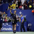 Rafael Nadal andis kahesetilise eduseisu käest ja pudenes USA lahtistel konkurentsist