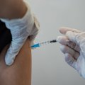 Koroonavaktsiin võis tuksi keerata 63 inimese tervise ja surmas ühe