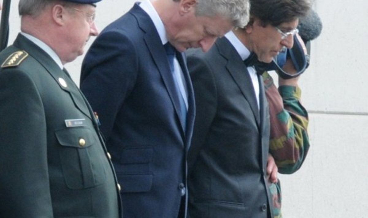 Belgia peaminister Elio Di Rupo ja Belgia kaitseminister Pieter De Crem