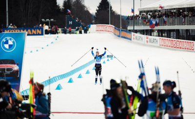 Johanna Talihärm teatesõidu finišis. Neljas koht on tõsiasi!