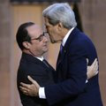 FOTOD JA VIDEO: Embame või suudleme? Kerry ja Hollande'i tervitus oli piinlik