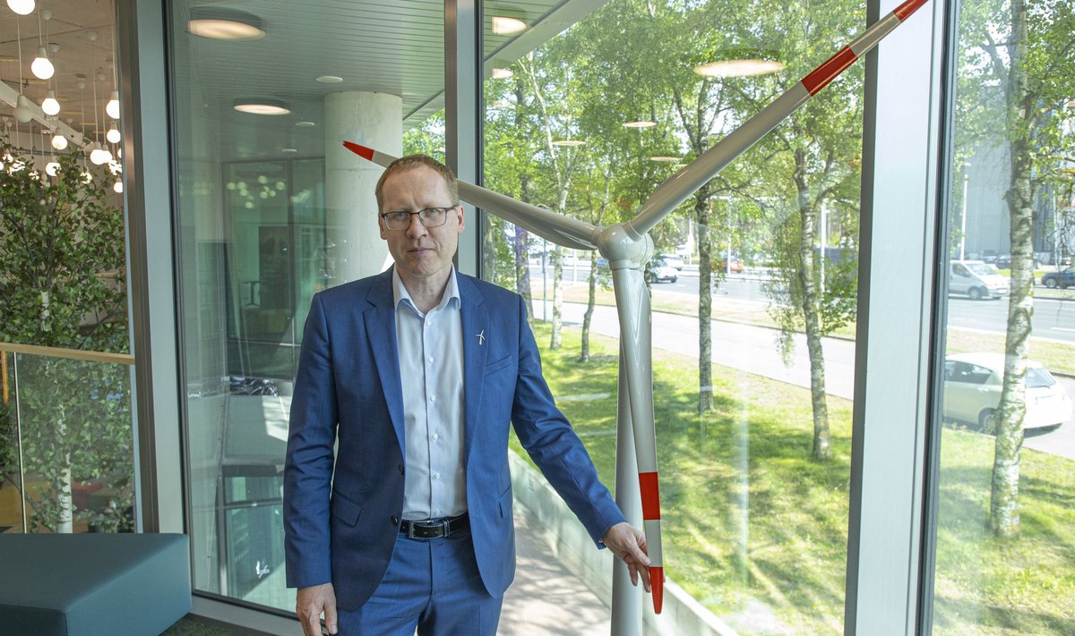 TUULIKUSABAST KINNI: Eesti Energia uus juht Andrus Durejko on mõned kuud pärast ametisse nimetamist uude tööellu aktiivselt sisse elanud.