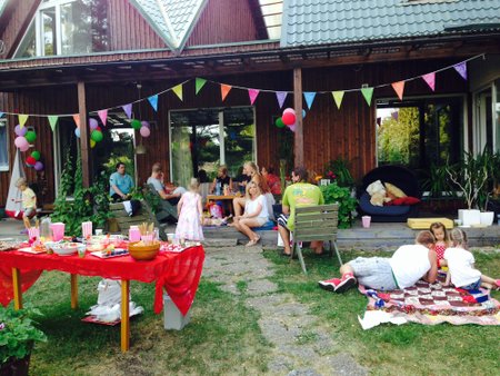 Fotovõistlus "Minu kodu suvel": Katre suvine pidu Pääsküla moodi