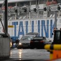 Tallinki laev ootab Helsingi sadamas tormi vaibumist