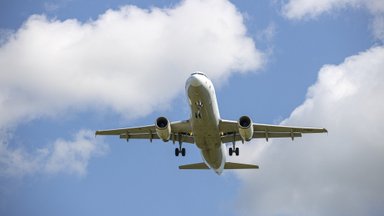 Что стоит за перебоями в воздушном движении в 2023 году?
