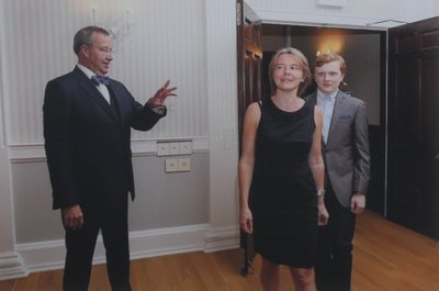 „Halloo, ma sooviksin teile tere öelda!” 2015. aastal president Toomas H. Ilvese vastuvõtul New Yorgi Eesti Majas