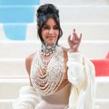 Kim Kardashiani tütar North pani oma ema legendaarsele kleidile puid alla: see näeb odav välja