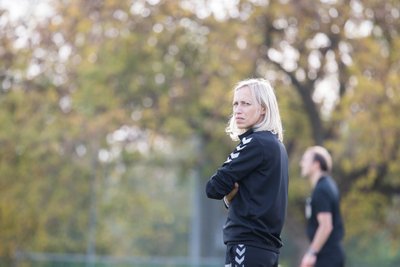 главный тренер женской сборной Эстонии по футболу Анастасия Морковкина
