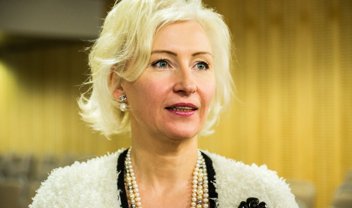 Kristiina Ojuland korraldab seminari ja vastuvõtu rahvus- ja kultuuriseltsidele hotell Olümpias.
