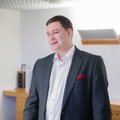 Robert Kitt, Eesti esimene doktorikraadiga pangajuht