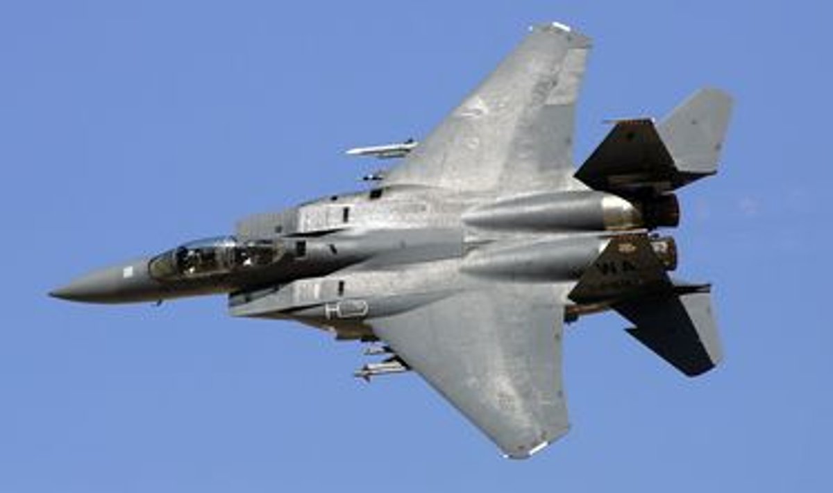 USA-s toodetud hävituslennuk F-15