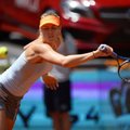 ФОТО: Шарапова победила в Мадриде Канепи и вышла в полуфинал