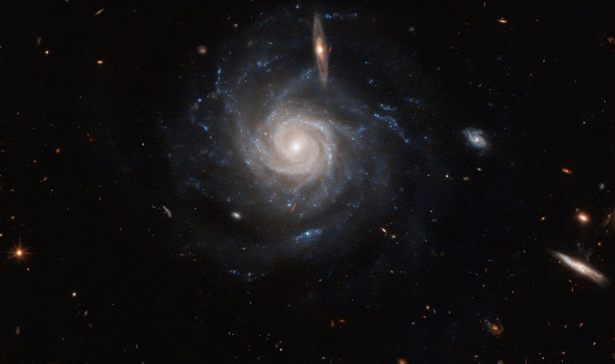 Galaktika UGC 678