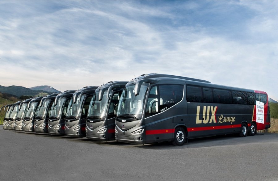 Автобус lux. Scania Irizar Lux Express. Lux Express автобусы Санкт-Петербург. Lux Express (Lux Express Estonia as). Scania Irizar в Эстонии.