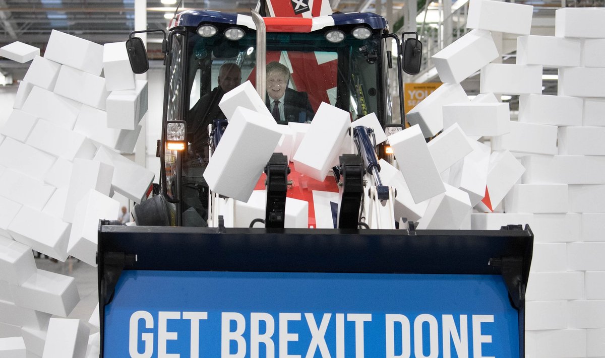 Briti peaminister Boris Johnson sõitis mullu detsembris läbi sümboolsest seinast, mille peal oli sõna „ummik”. Läks veel aasta ja Brexiti lahkumislepe sai tõepoolest sõlmitud.