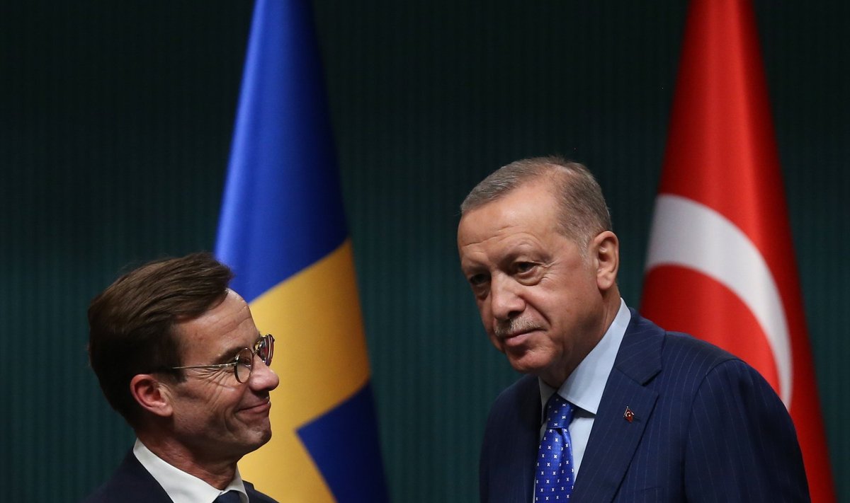 Rootsi peaminister Ulf Kristersson (vasakul) käis möödunud aasta novembris Ankaras, et Erdoğaniga asjad isiklikult selgeks rääkida. 