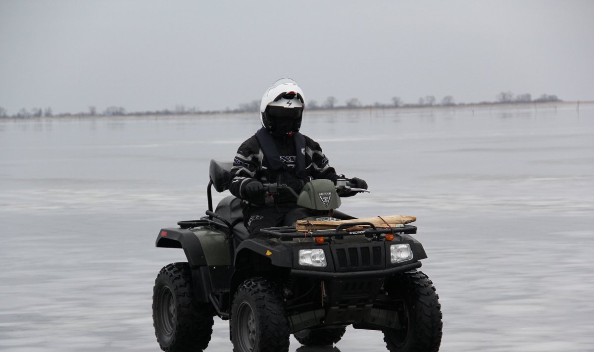 Piirivalve patrull Pihkva järvel