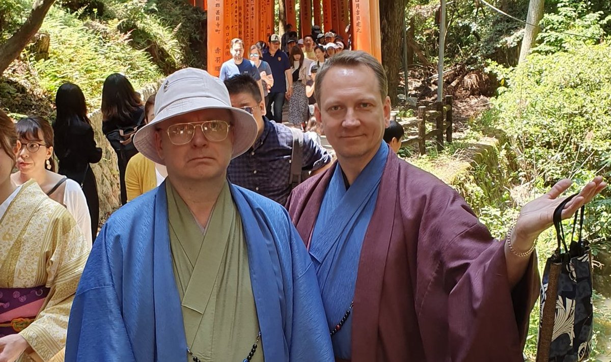 KAKS KANGET kimonotes Kyōtos.