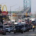 VIDEO | „Vabaduskonvoilased” blokeerisid Põhja-Ameerika tähtsaima piiripunkti, Ottawas vahistati 23 inimest
