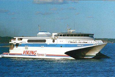 Viking Express I (Condor 10), 28.05-30.09.1995, 574 reisijakohaga katamaraanparvlaev.