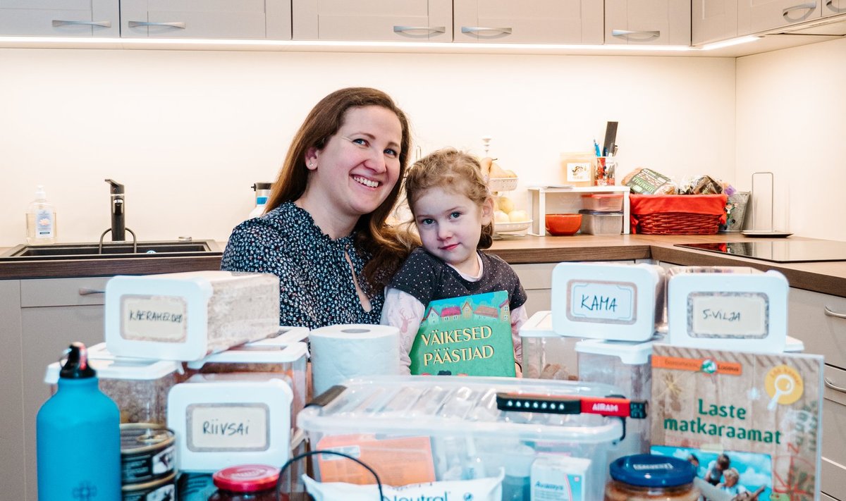 Elisa Jakson Naiskodukaitsest on ohuolukorraks valmistunud ja toitu varunud.
