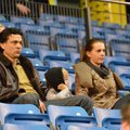Soome jalgpallitäht Jari Litmanen piinles koos eestlannast abikaasaga neli nädalat koroonaviiruse küüsis