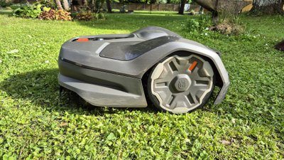 Husqvarna Automower 410XE Nera