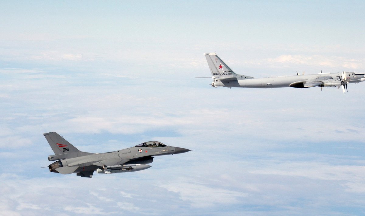 Norra F-16 ja Vene Tu-95