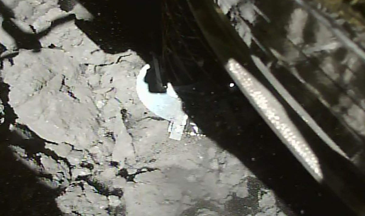 Kosmoseagentuur jagas asteroidil maandunud sondist sellist fotot.