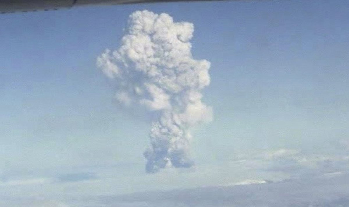 Islandi vulkaan Grimsvotn hakkas purskama, Foto: AP/Scanpix