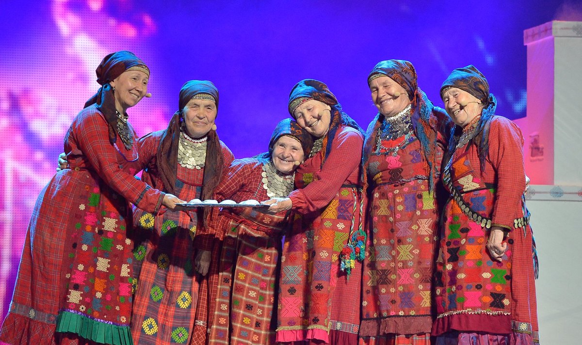 Eurovisioon 2012, Bakuu, Natalja Pugatšova on kõige väiksem, kuid kõige säravam