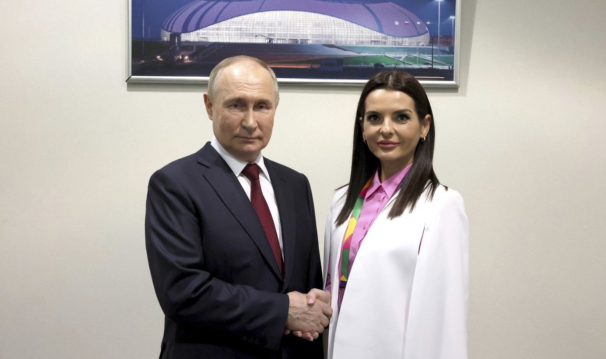 Venemaa president Putin kohtus Gagauusia juhi Evghenia Guțuliga.