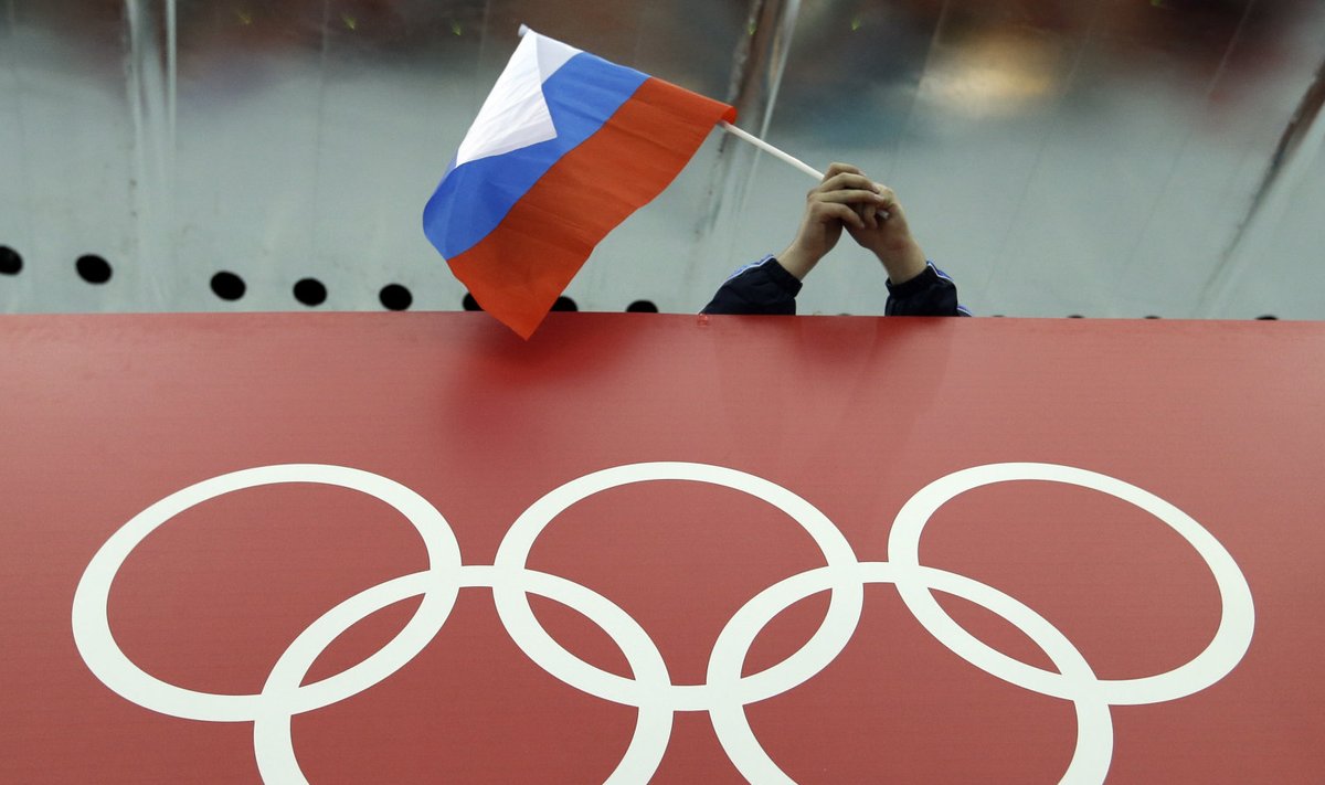 Venemaa spordifänn koos lipuga Londoni olümpial