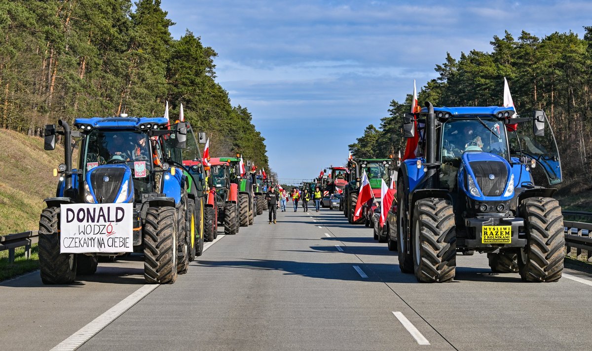 Poola põllumehed blokeerivad Saksa-Poola piiri.