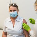 Почему лучше вакцинироваться, чем переболеть? Рассказывает эксперт Департамента здоровья