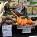 TURUKOMMENTAAR | Carrot 2.50! Balti jaama turule hiilivad inglise keel ja eksootilised viljad