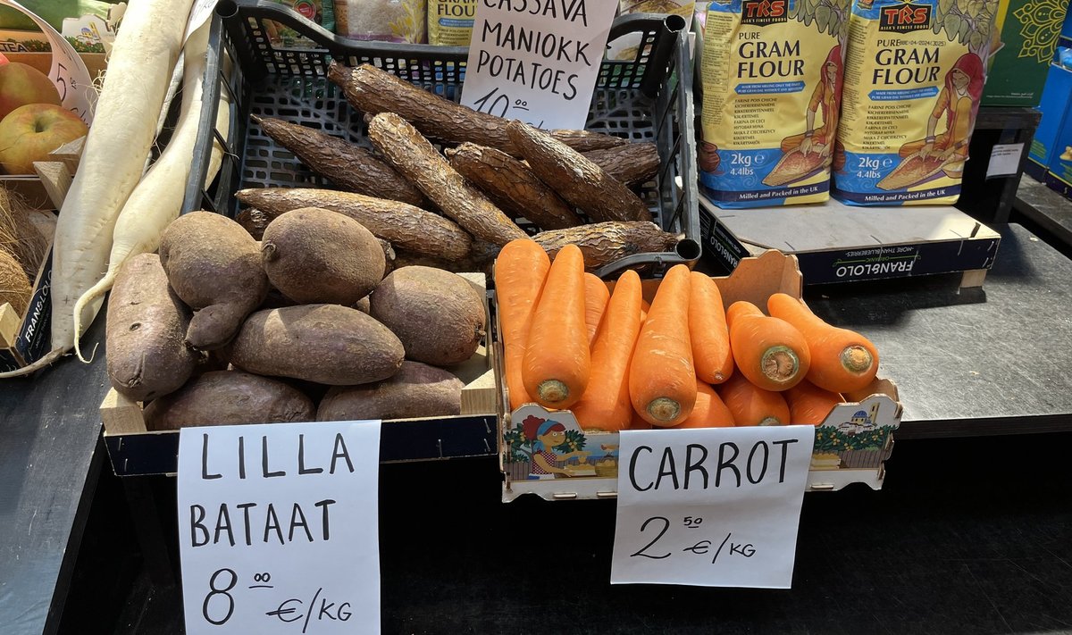 Juurviljad Balti jaama turul.