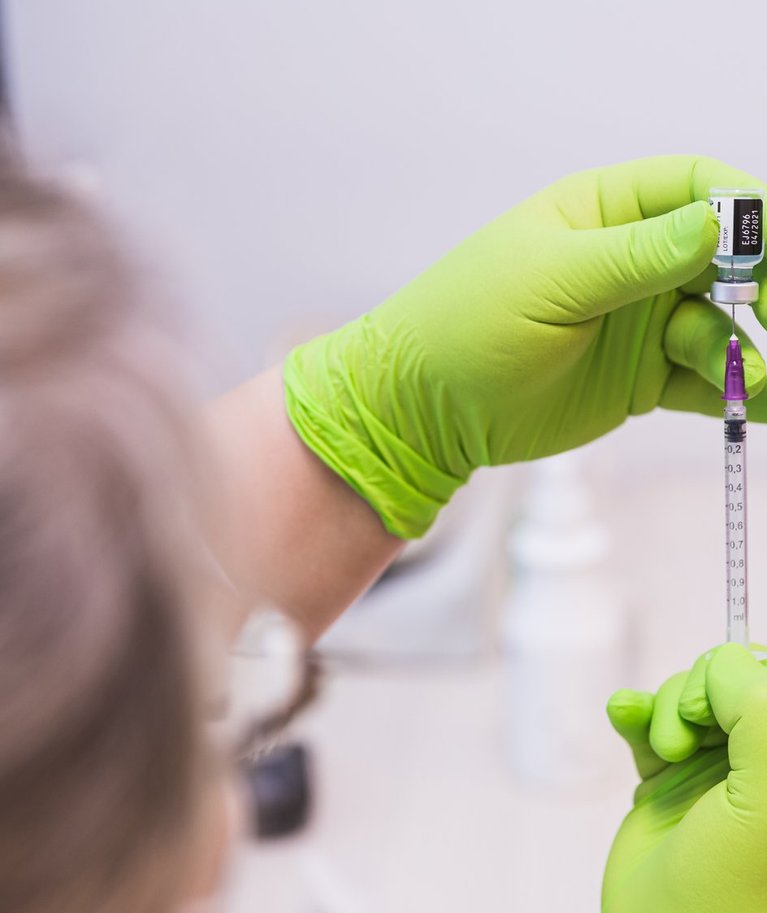 COVID-19 vaktsineerimine Eestis algas 27. detsembril.