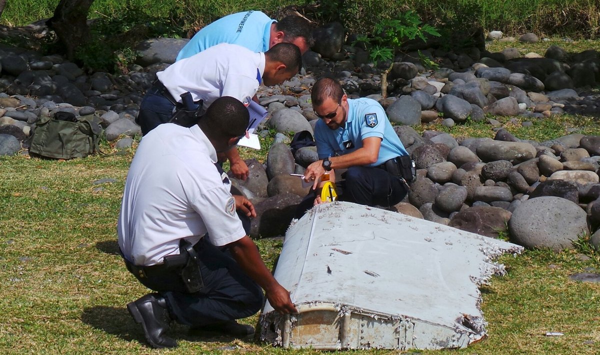 Reunioni kaldalt leitud tiivatükk pärineb nähtavasti mullu kadunud lennukilt.