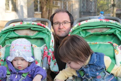 Рамиль Замдыханов с дочерьми