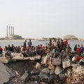 Migratsiooniorganisatsiooni teatel ajasid inimsmugeldajad 180 migranti paadist merre
