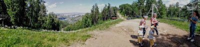 Suusaksekus Bobrovõi Log Krasnojarski kõrval olevatel mägedel.