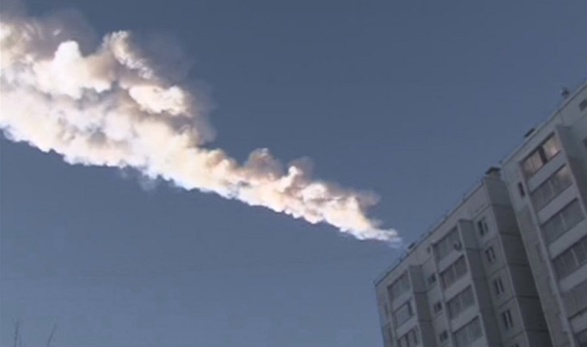 Meteoor Tšeljabinski kohal
