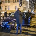 DELFI FOTOD: Kadriorus sai Audile otsa põrutanud Mercedese juht viga