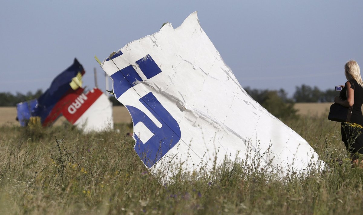 Alla tulistatud MH17 rusud Ida-Ukrainas