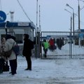 ФОТО | Без очередей, но с запретами: как работает пункт пропуска на границе Казахстана и Челябинской области