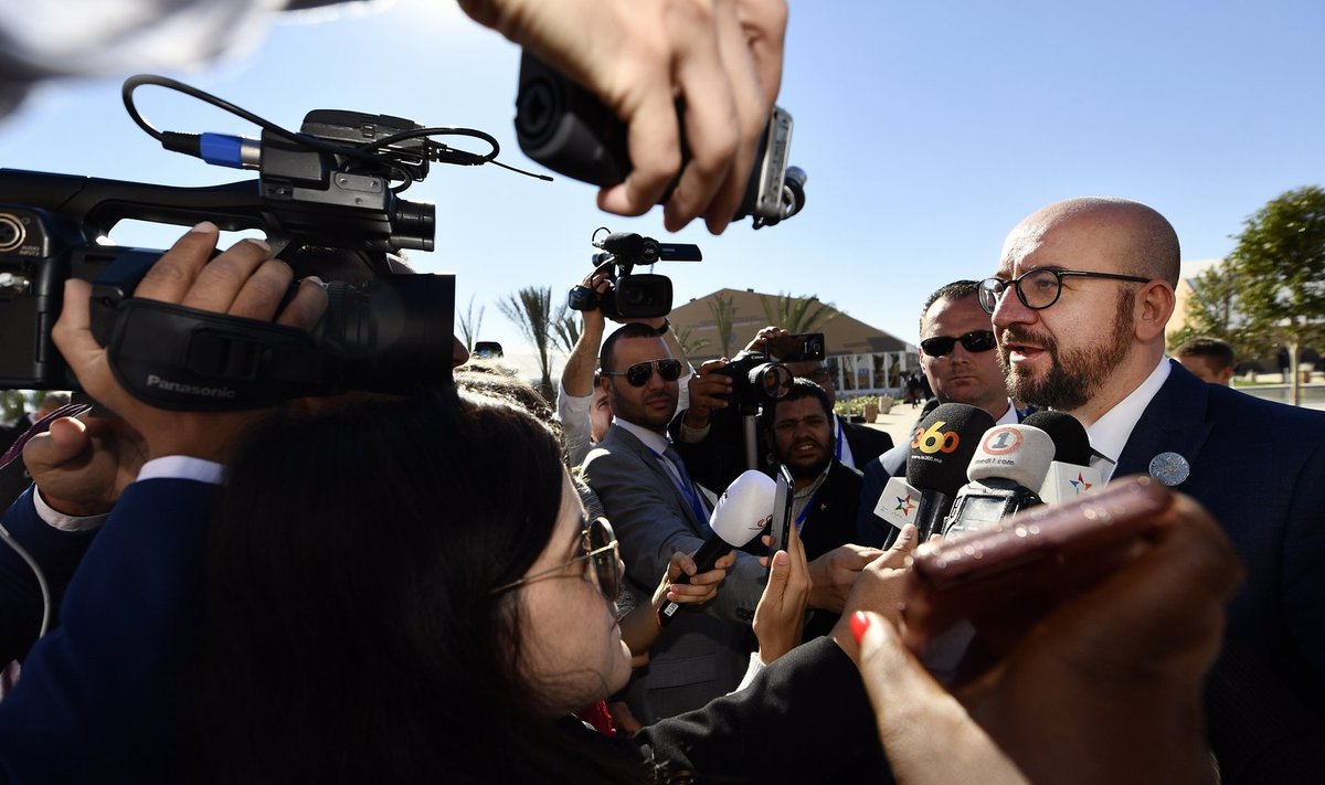Belgia peaminister Charles Michel jäi Marokos ajakirjanike piiramisrõngasse. Ränderaamistiku toetamise hinnaks kujunes koalitsioonipartneri kaotamine ja nõnda vähemusvalitsusse jäämine.