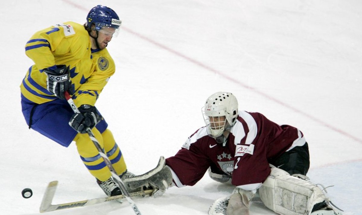 Arturs Irbe 2005. aastal Läti ja Rootsi mängus