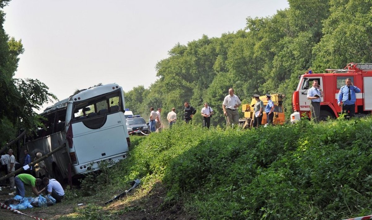 Pihkva turismibuss paiskus Ukrainas kraavi 7. juulil.